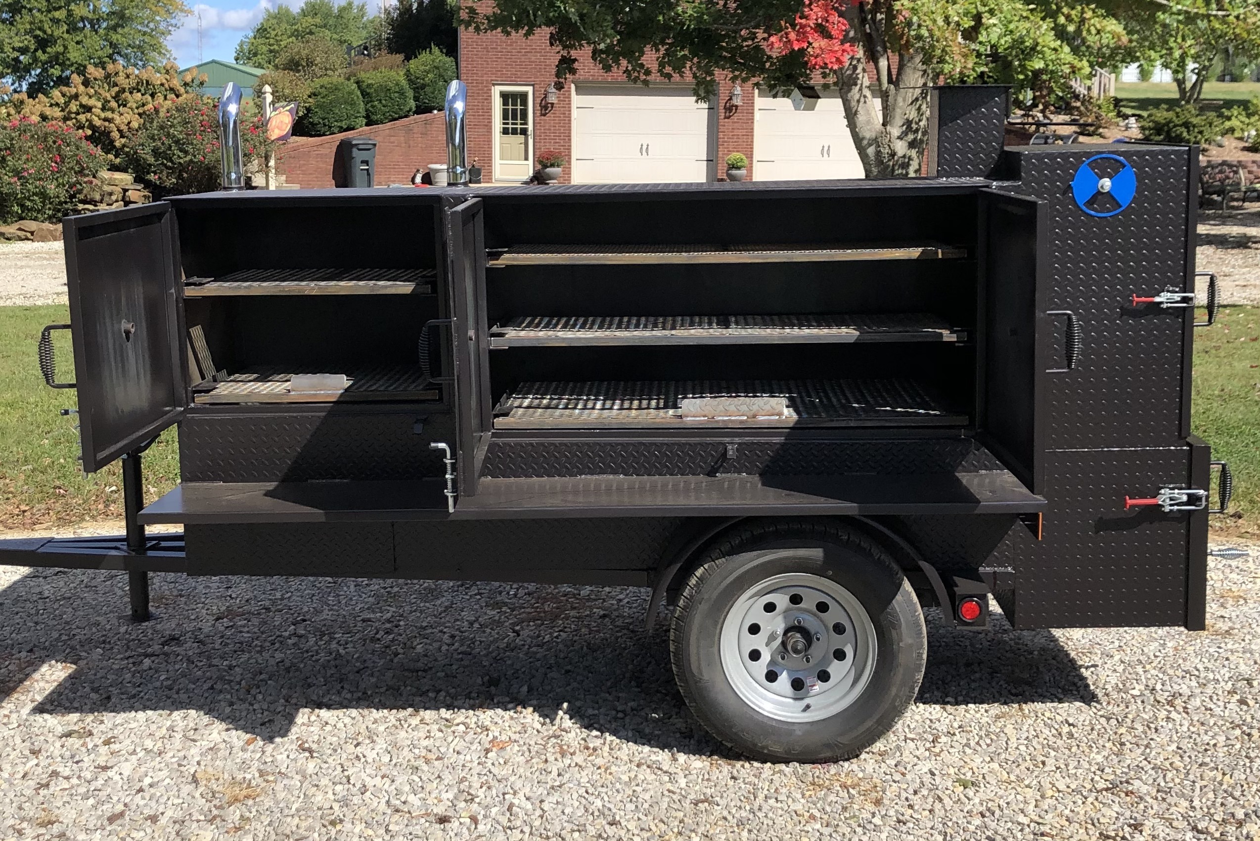 Sling 'N' Steel Custom Smokers – Founded on a passion for cooking